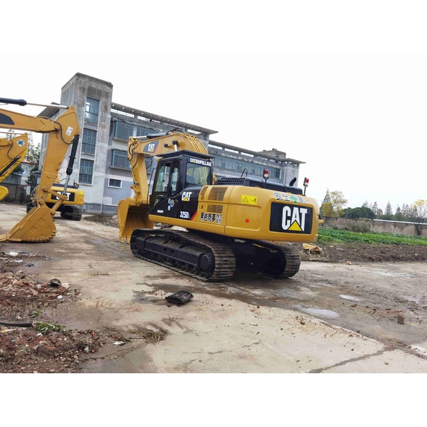 2024 Caterpillar 325DL-49323024