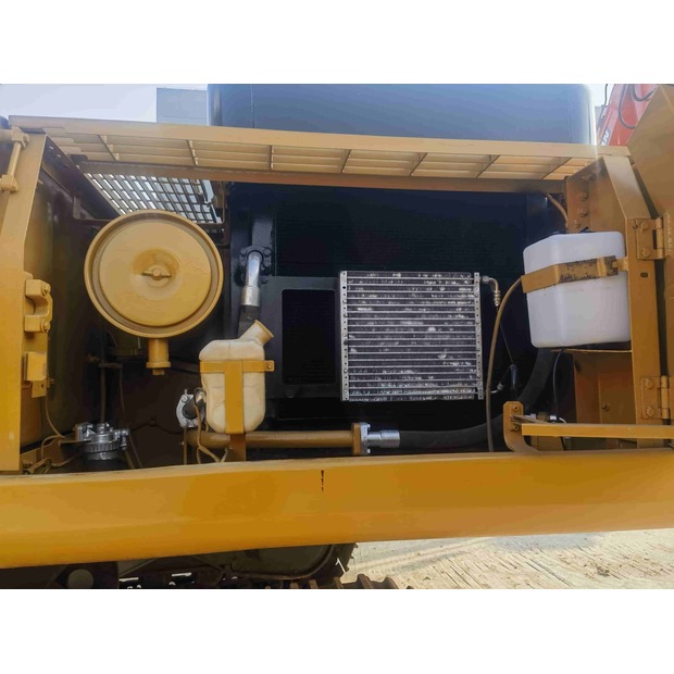2024 Caterpillar 330BL-49323593