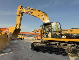 2024-caterpillar-330cl-1493952-49323602