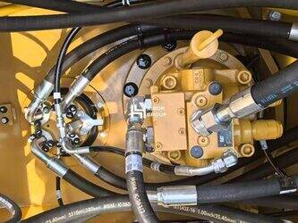2026-caterpillar-320gc-1493956-49323815