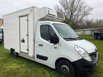 renault-master-1493974-49326483