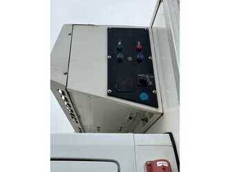 renault-master-1493974-49326489