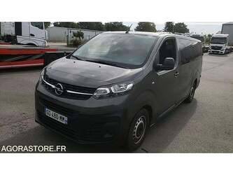 صورة ل الباصات 2021 أوبل ZAFIRA