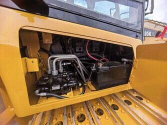 2011-caterpillar-d5k-1493982-49326640