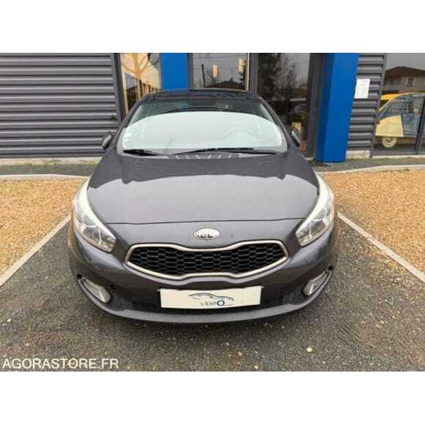2013 KIA CEE-D-49326668