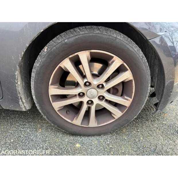 2013 KIA CEE-D-49326669