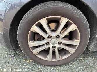2013-kia-cee-d-1493979-49326670