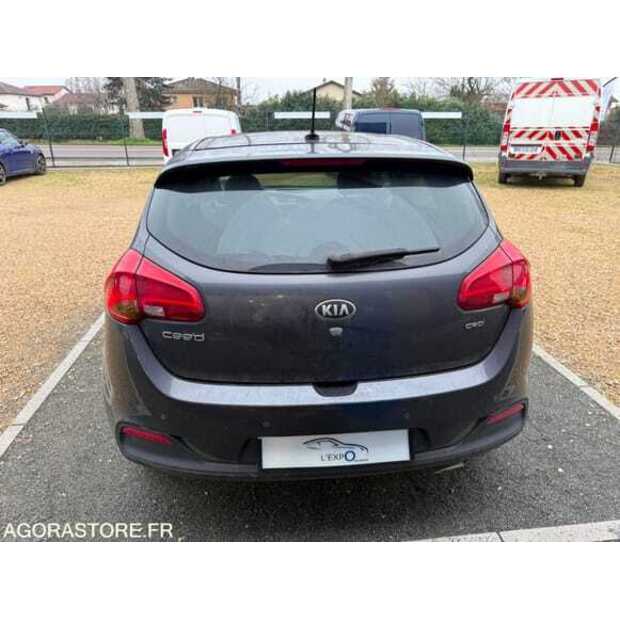 2013 KIA CEE-D-49326677