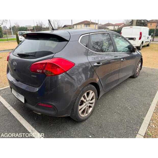 2013 KIA CEE-D-49326678