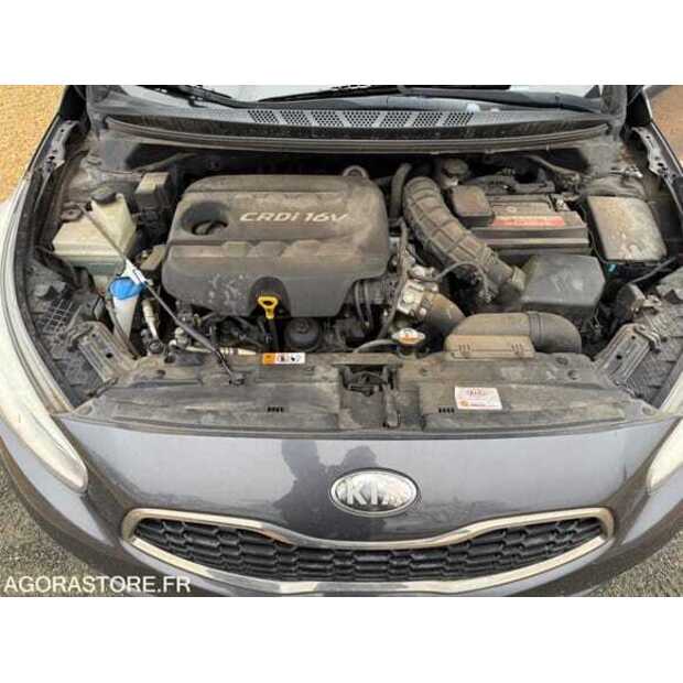 2013 KIA CEE-D-49326680