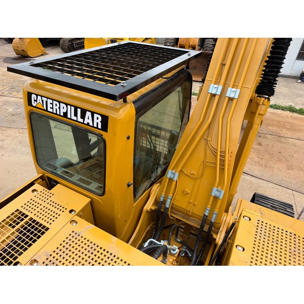 2022 كاتربيلر 320CL-49328426