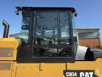 2018-caterpillar-cw34-49328497