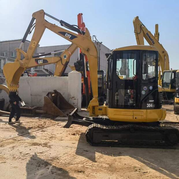 2024 Caterpillar 304CR-49332067