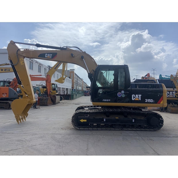 2024 Caterpillar 315D2-49332108