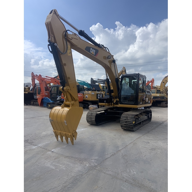 2024 Caterpillar 315D2-49332110