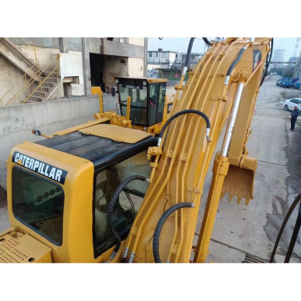 2022 Caterpillar 320CL-49332133