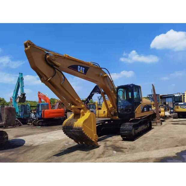 2023 Caterpillar 320C-49332135