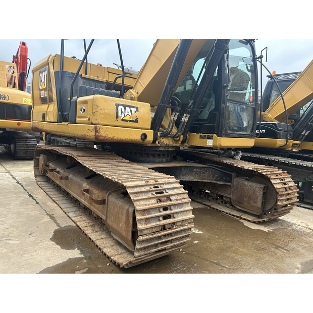 2023 Caterpillar 320GC-49332191