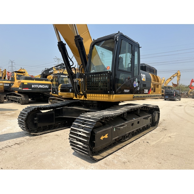 2022 كاتربيلر 330D-49334700