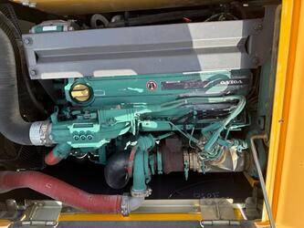2013-volvo-ew180d-1494297-49342147