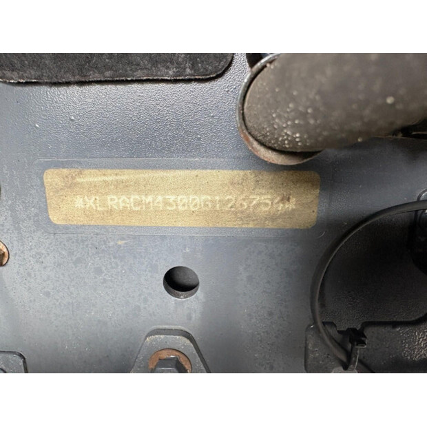 2017 داف CF-49344101