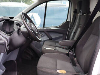 2017-ford-transit-custom-1494341-49344130