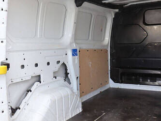 2017-ford-transit-custom-1494341-49344145