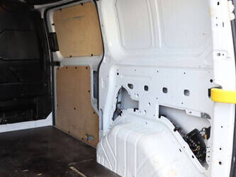 2017-ford-transit-custom-1494341-49344146
