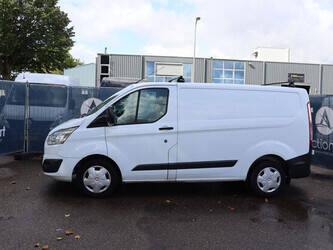2015-ford-transit-custom-1494342-49344154