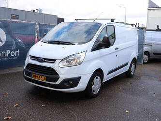 2015-ford-transit-custom-1494342-49344161