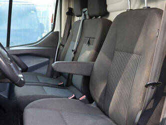 2015-ford-transit-custom-1494342-49344173