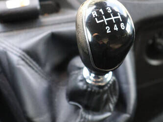 2015-ford-transit-custom-1494342-49344180
