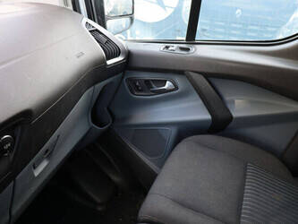 2015-ford-transit-custom-1494342-49344182