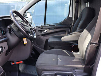 2018-ford-transit-custom-1494343-49344213