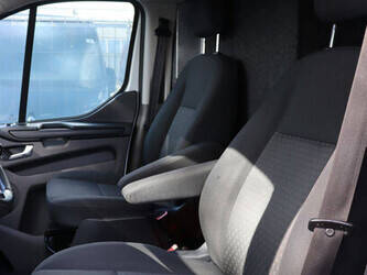 2018-ford-transit-custom-1494343-49344214