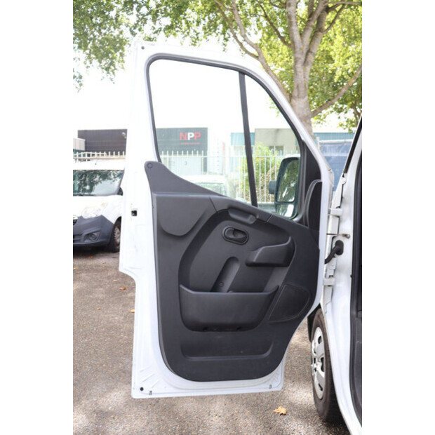 2022 Renault Master-49344253