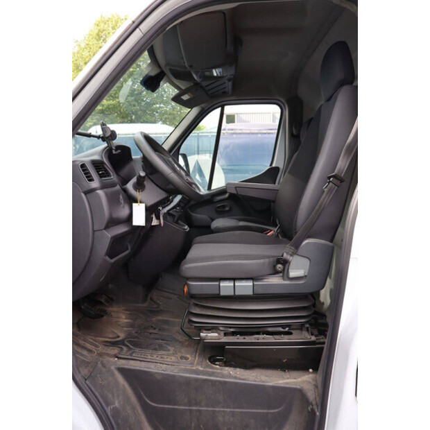 2022 Renault Master-49344254