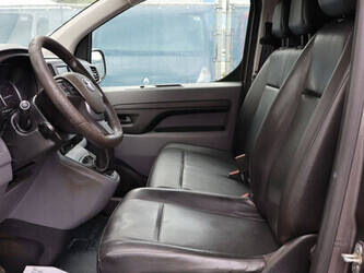 2018-toyota-proace-1494345-49344298