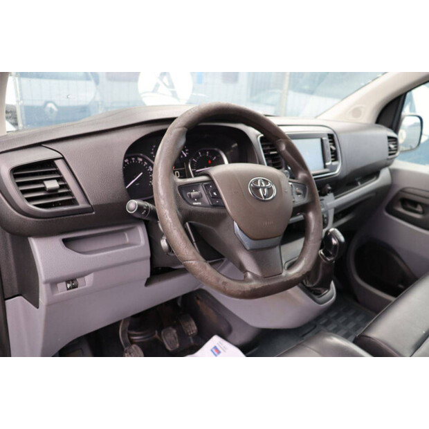 2018 تويوتا PROACE-49344300