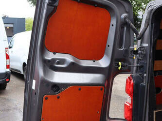 2018-toyota-proace-1494345-49344308