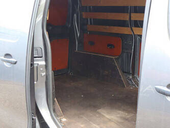 2018-toyota-proace-1494345-49344317