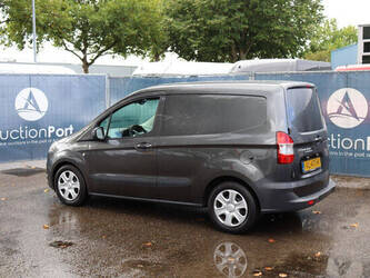 2015-ford-transit-courier-1494346-49344322