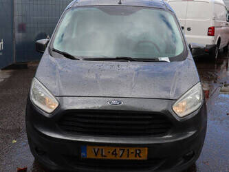 2015-ford-transit-courier-1494346-49344327