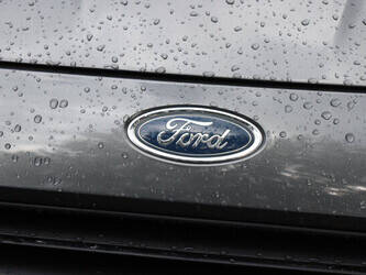 2015-ford-transit-courier-1494346-49344330