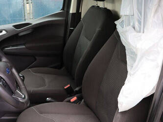 2015-ford-transit-courier-1494346-49344338