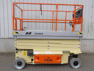 2011-jlg-2646es-1494732-cover-image