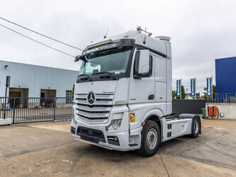 2017-mercedes-benz-actros-1848-ls-1496450-cover-image