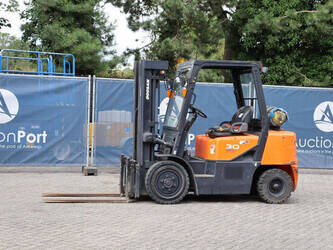2015-doosan-g30g-cover-image