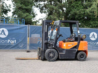 2017-doosan-g30g-cover-image