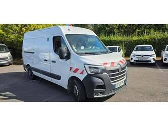 renault-master-1496925-cover-image